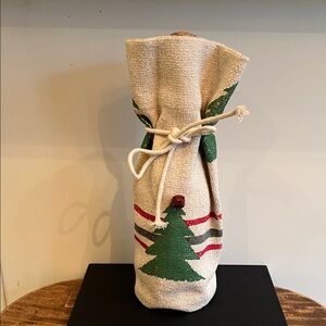 Pottery Barn Burlap Wine Bag with Green Tree and Red Accents